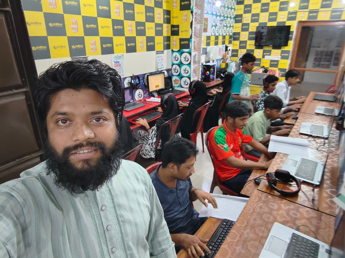 deliBhai IT Gallery 12